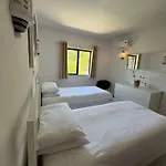 Casa Julio-rooftop Terrace & Pool 5 Min To