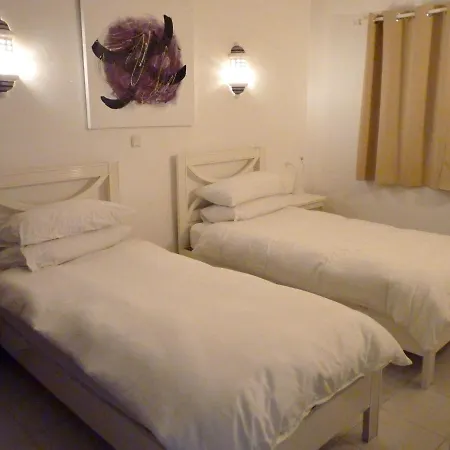 Casa Julio Carvoeiro (Lagoa)