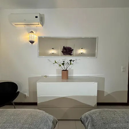 Apartmán Casa Julio-rooftop Terrace & Pool 5 Min To Carvoeiro (Lagoa)