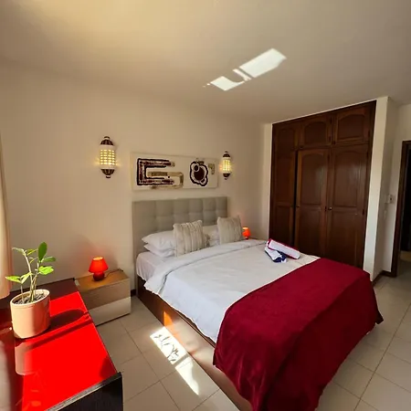 Casa Julio-rooftop Terrace & Pool 5 Min To
