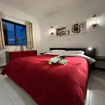 아파트 Casa Julio-rooftop Terrace & Pool 5 Min To