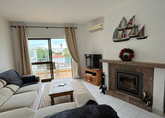 Casa Julio-rooftop Terrace & Pool 5 Min To Карвоейру