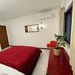 Apartman Casa Julio-rooftop Terrace & Pool 5 Min To *